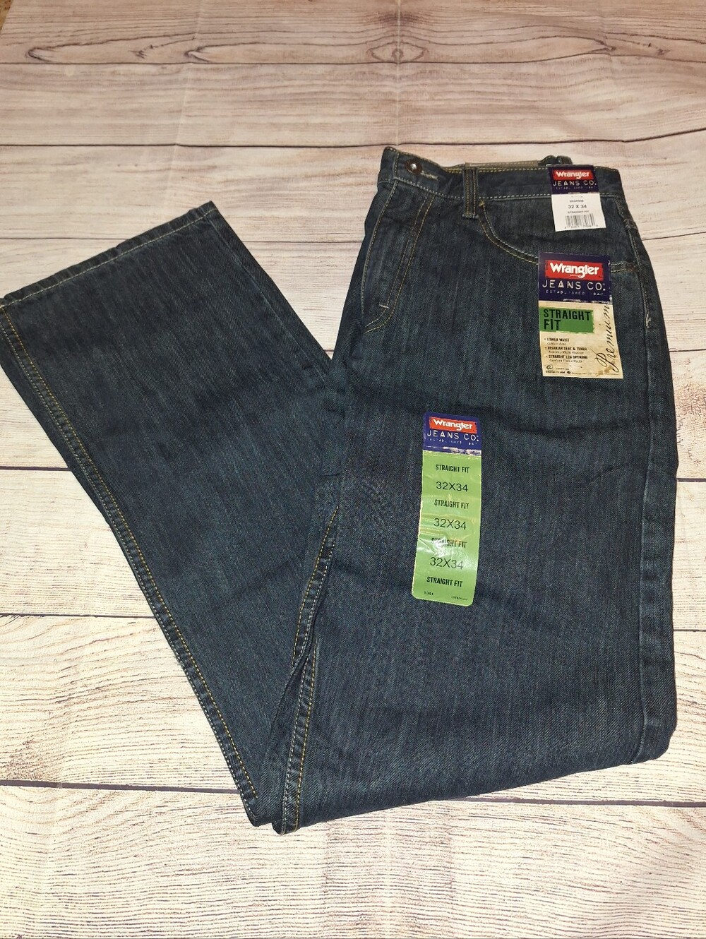 Wrangler Jeans Straight Fit Premium 32 X 34 NWT Dark Wash